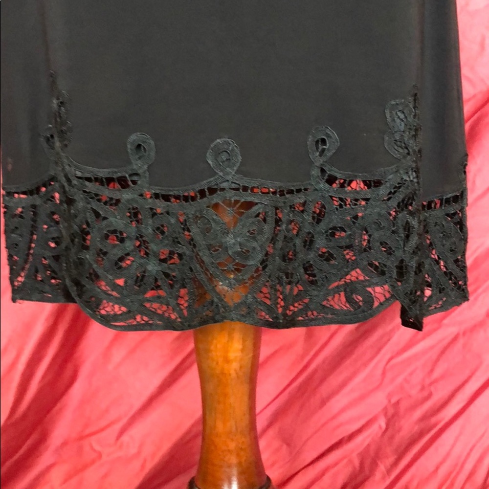 Dress - Picture 3 of 4